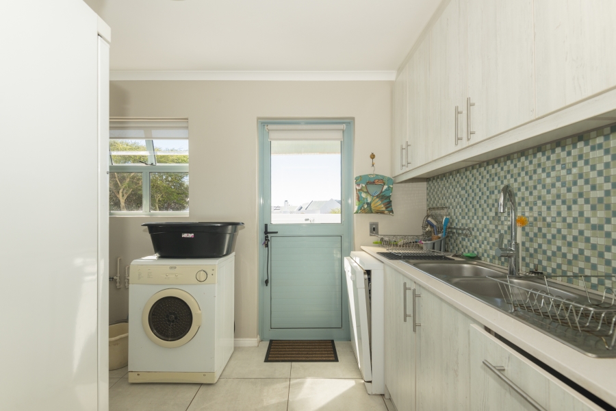 3 Bedroom Property for Sale in Blue Lagoon Western Cape